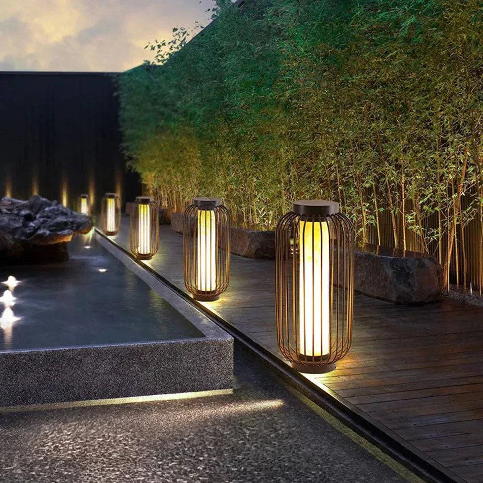 Lampadaire Action Noir Extérieur Moderne Étanche - Clowas.fr