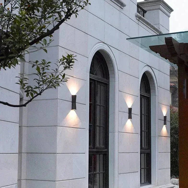 Appliques Murales Exterieures Étanches Modernes Villa - Clowas.fr