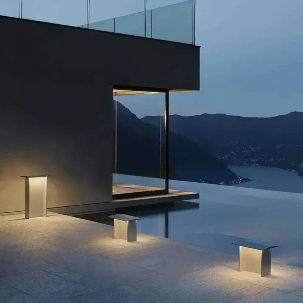 Poteau D'Éclairage De Jardin Noir À Toit Plat - Clowas.fr