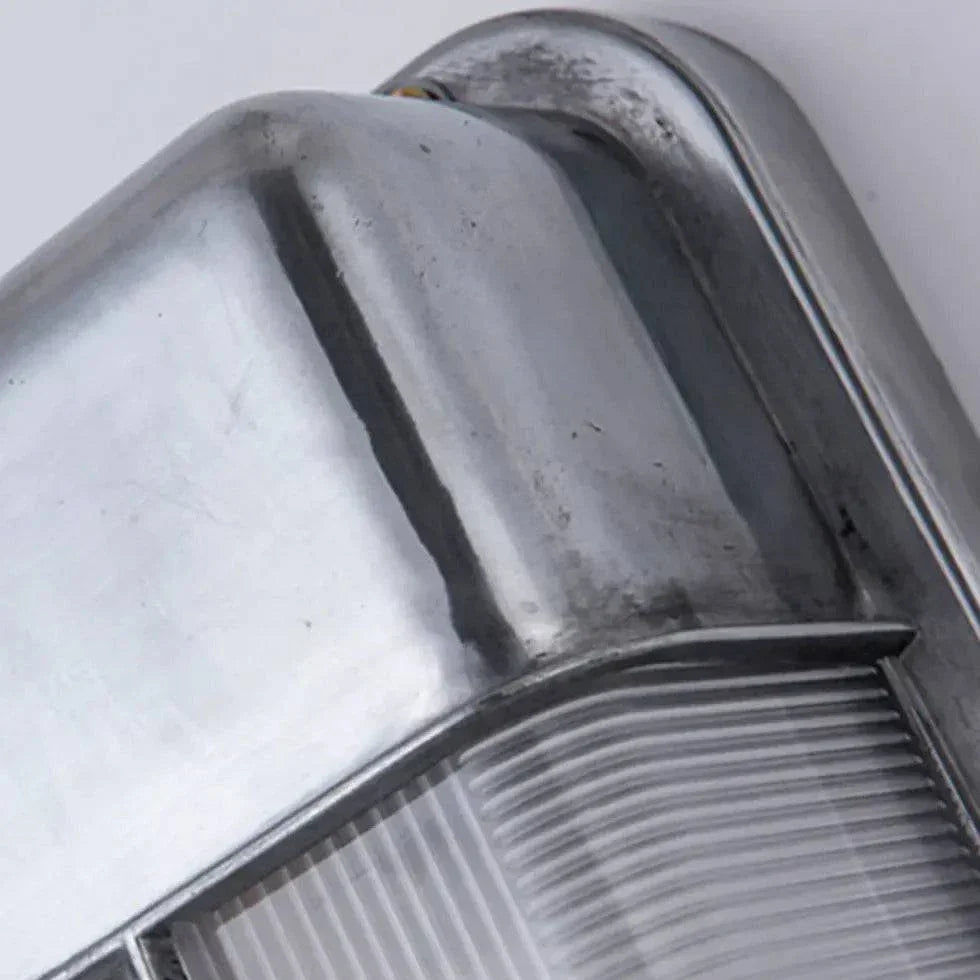 Applique Murale Extérieure Industrielle Argentée Géométrique - Clowas.fr