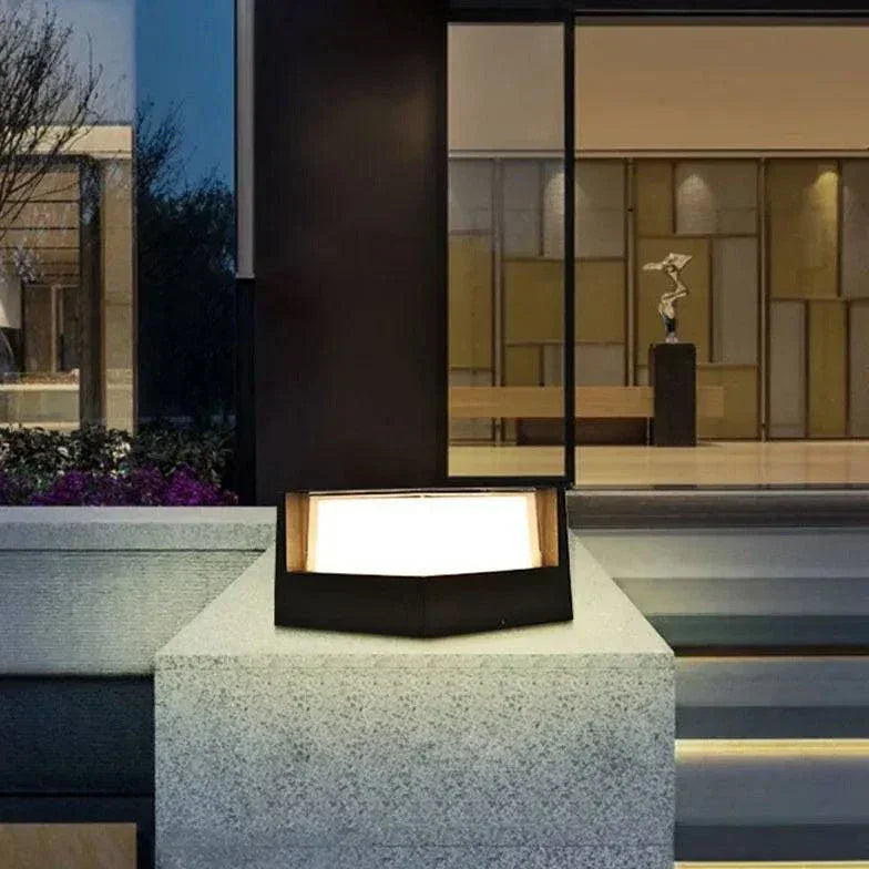 Colonne Lumineuse Extérieure Simple Et Moderne Pour Cour - Clowas.fr