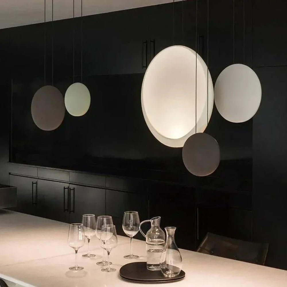 Lampe Suspendue Boule Blanche Créative Moderne - Clowas.fr