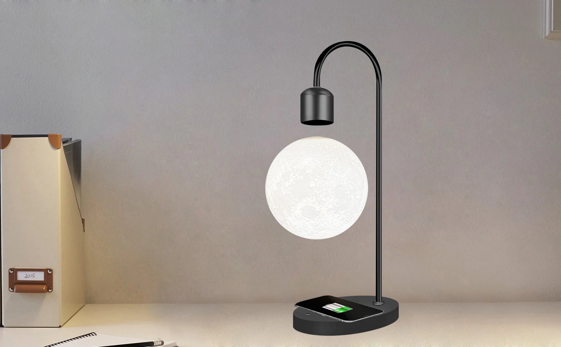 Lampe de lune en lévitation avec chargeur sans fil