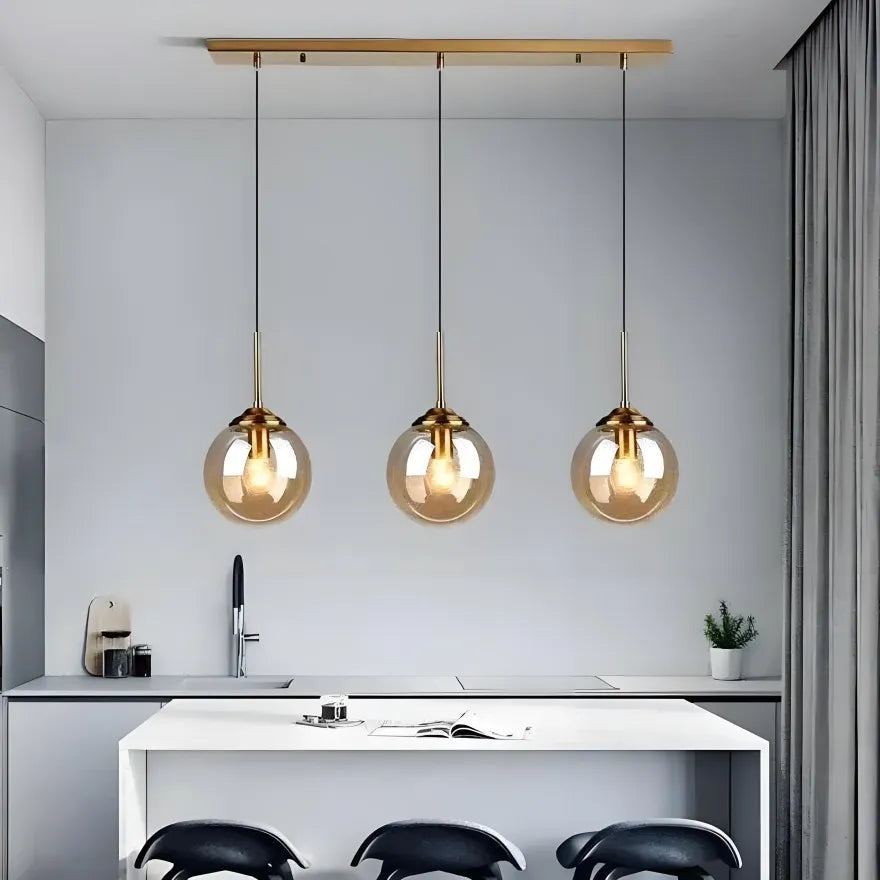 Suspension Boule en Verre Minimaliste pour Salle à Manger