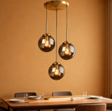 Suspension Boule en Verre Minimaliste pour Salle à Manger
