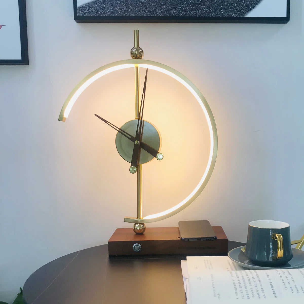 Lampe d'horloge avec charge sans fil