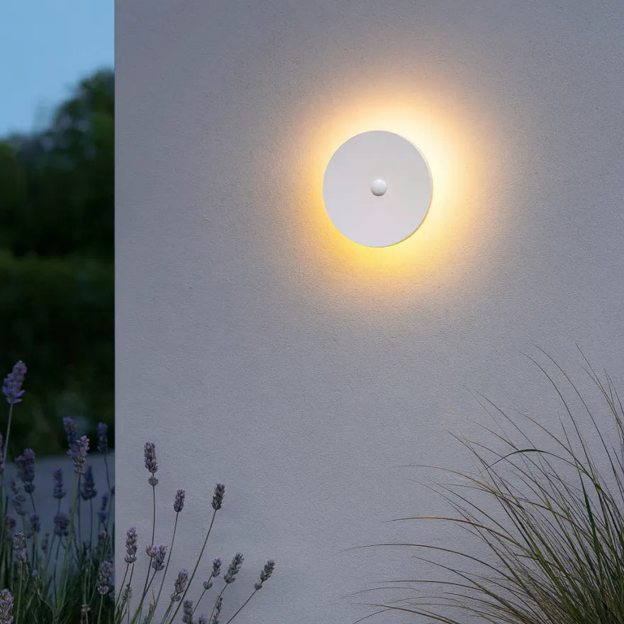 Applique Murale Extérieure LED Plate Design Minimaliste