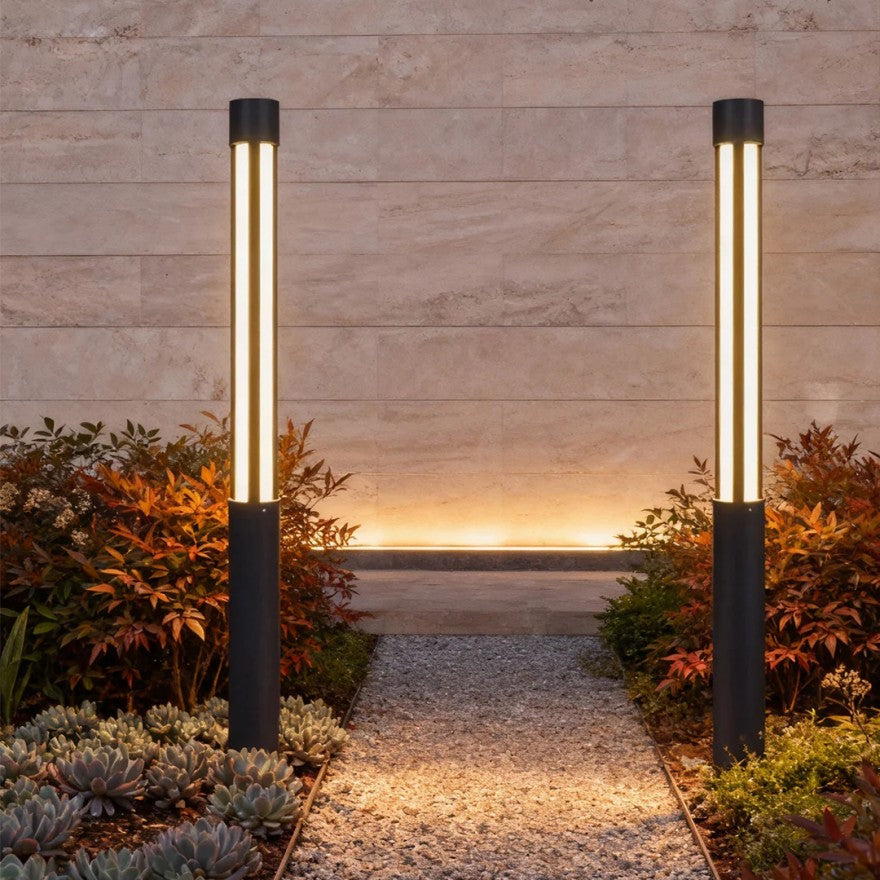 Borne Lumineuse LED d’Extérieur IP65 Design Moderne en Métal Noir pour Jardin