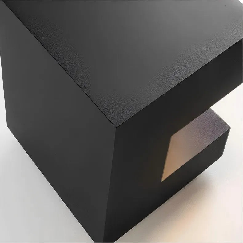Lampe de Jardin Extérieur Solaire en Forme de Cube Noir Minimaliste