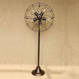 Lampadaire de style industriel vintage en forme de ventilateur