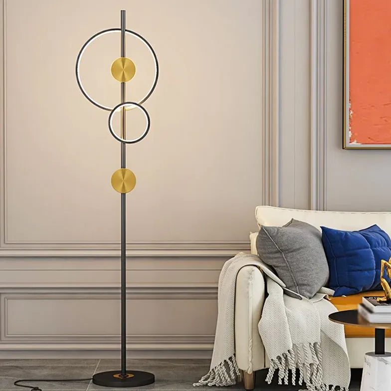 Lampadaire moderne en métal multi-cercle