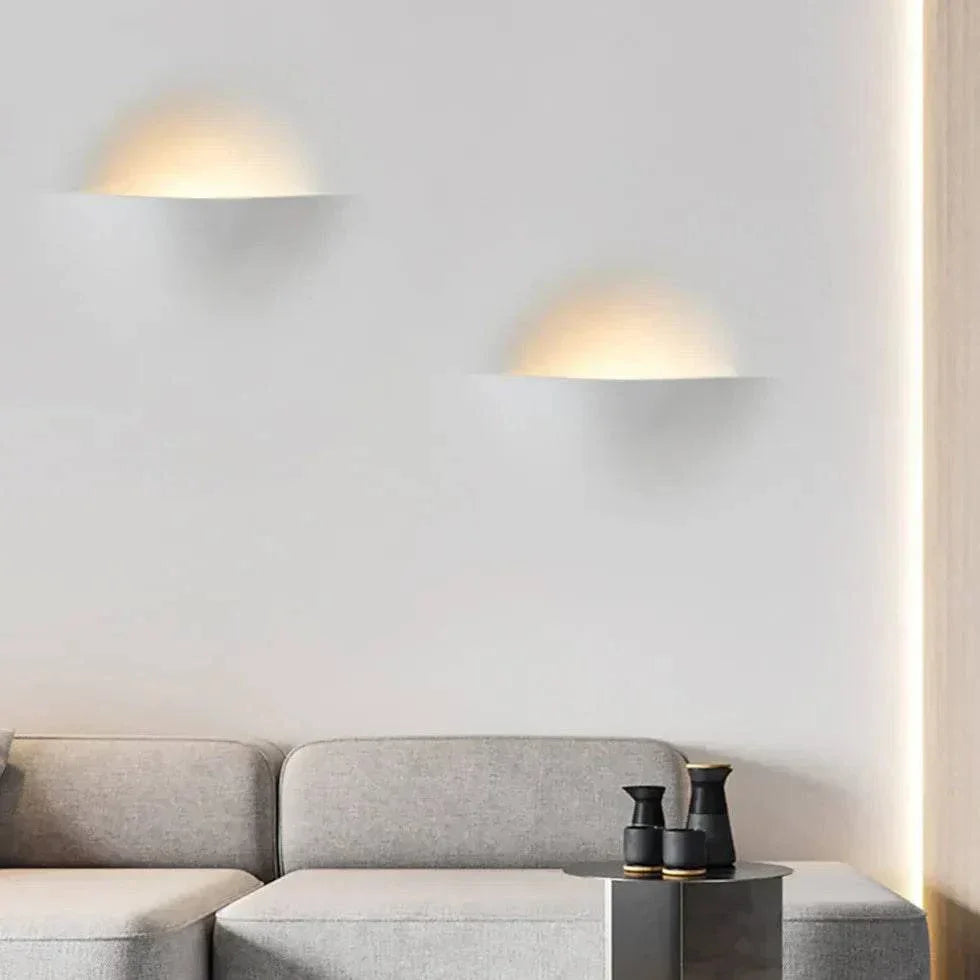Petit Luminaire Mural V Ligne Moderne Blanche - Clowas.fr