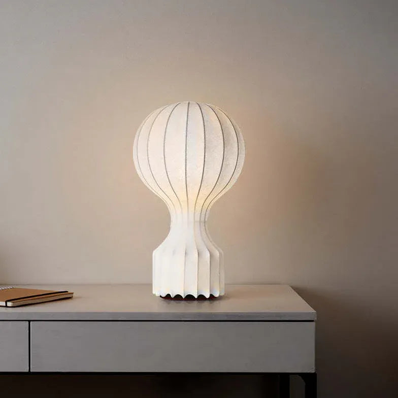 Lampe de table minimaliste en forme de ballon arrondi blanc