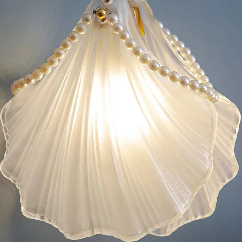 Shell-Shaped Modern Bedroom Pendant Light