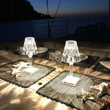 Lampe de table ambiante en cristal transparent