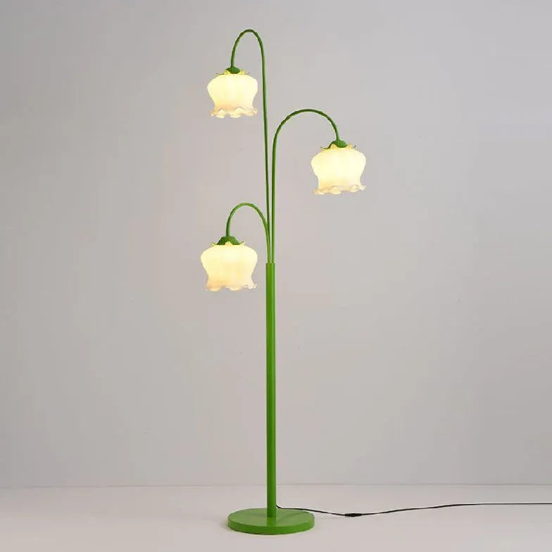 Lampadaire vert à la fleur de lanterne à trois têtes