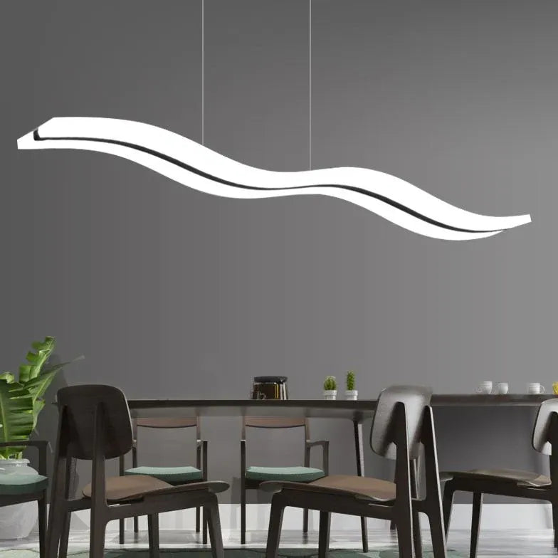 Lustre ondulé noir et blanc pour restaurant moderne