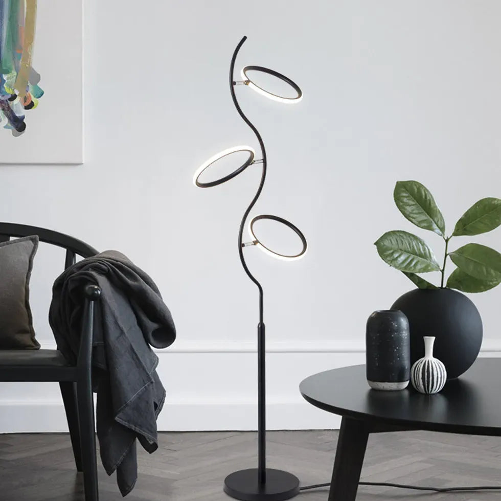 Lampadaire réglable minimaliste multi-anneau