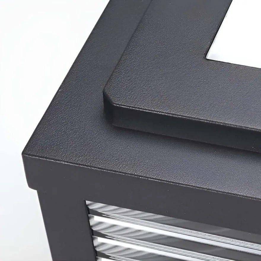 Lampe Solaire LED Moderne Pour Pilier de Portail, Carrée Noire IP65