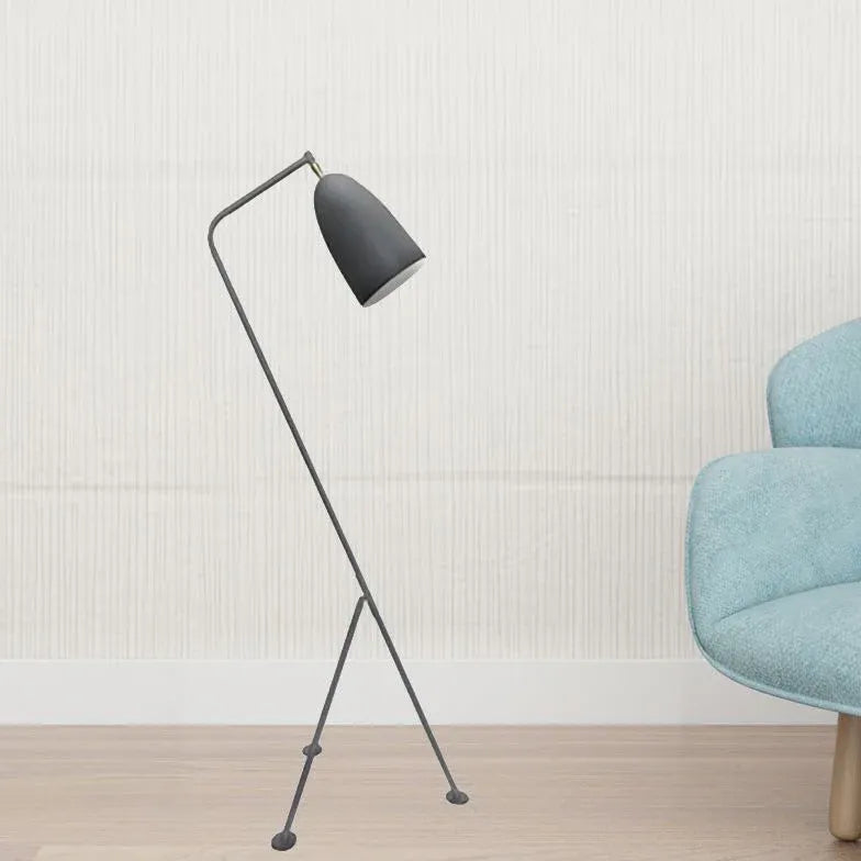 Tripod incliné lampadaire minimaliste