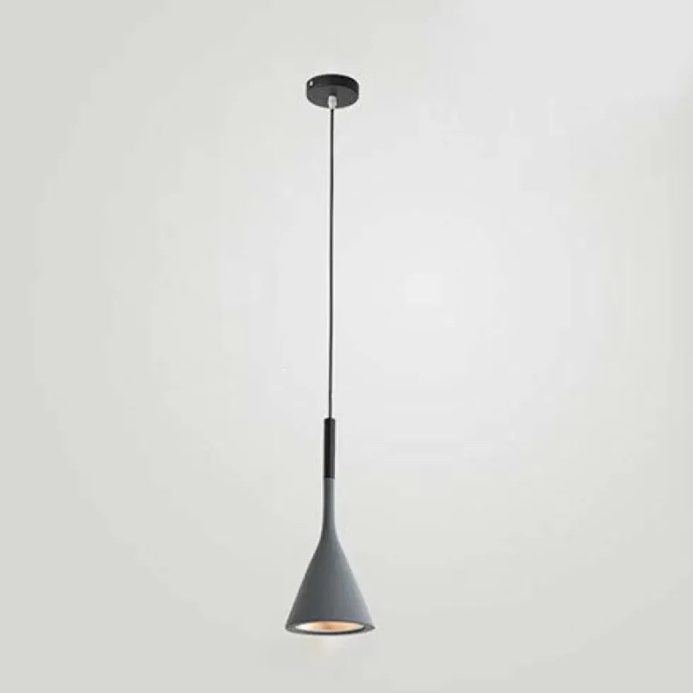 Lustre industriel moderne noir simple