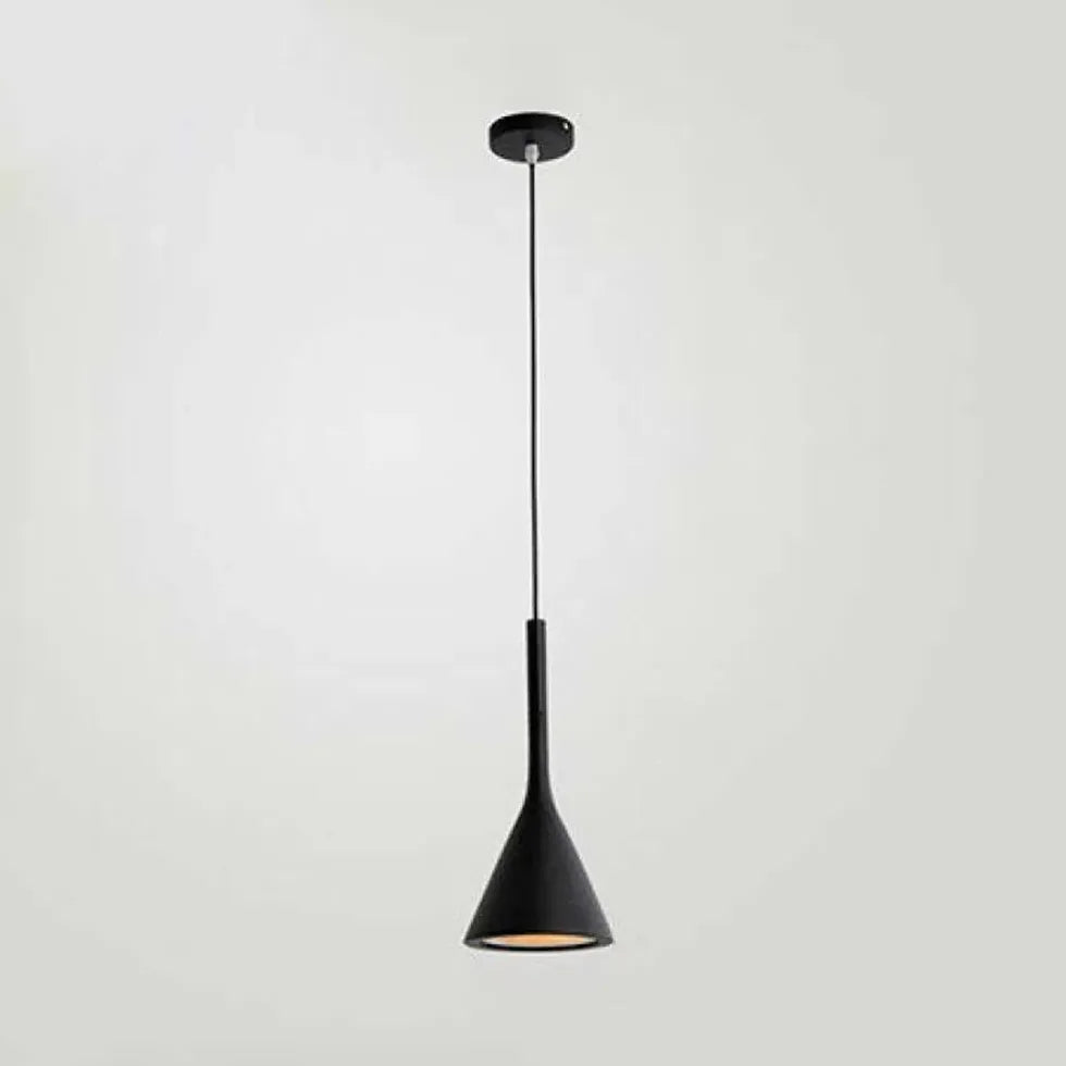 Lustre industriel moderne noir simple