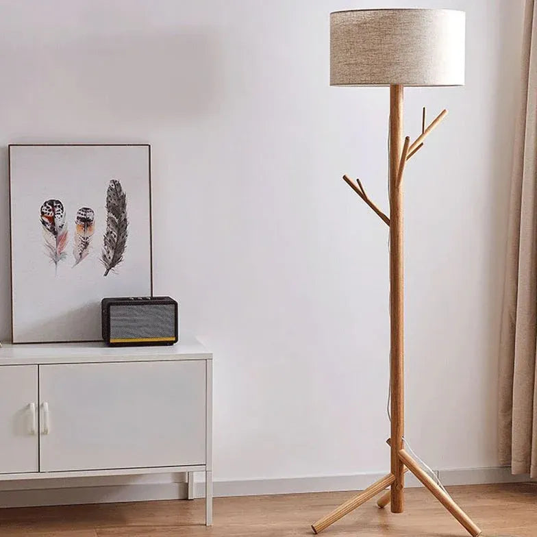 Lampadaire à trépied de rack de chapeau en bois