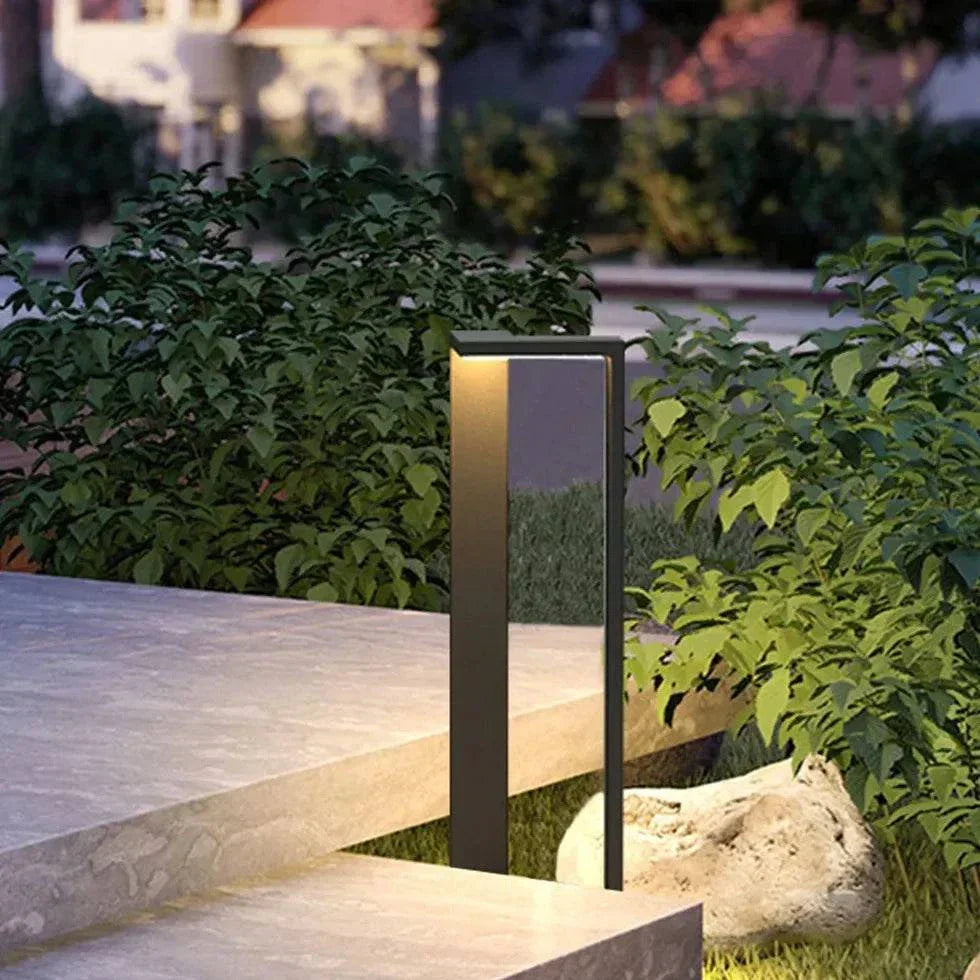 Poteau D'Éclairage De Jardin À Led Simple - Clowas.fr