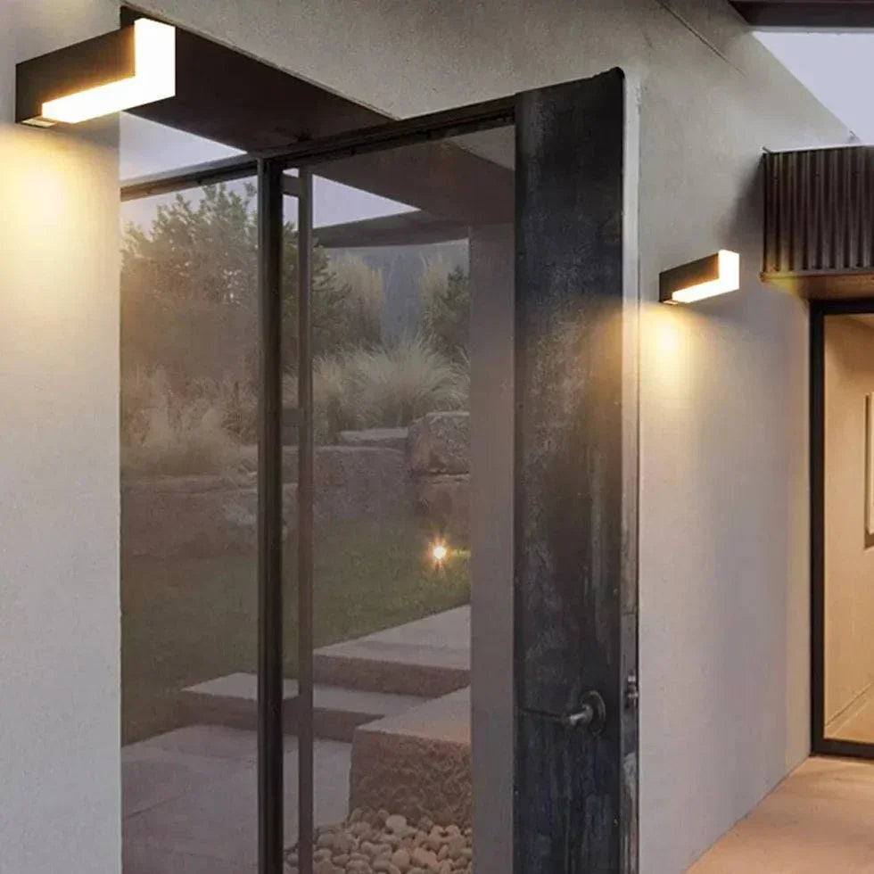 Éclairage Au-Dessus Porte Entrée Extérieure Noir - Clowas.fr