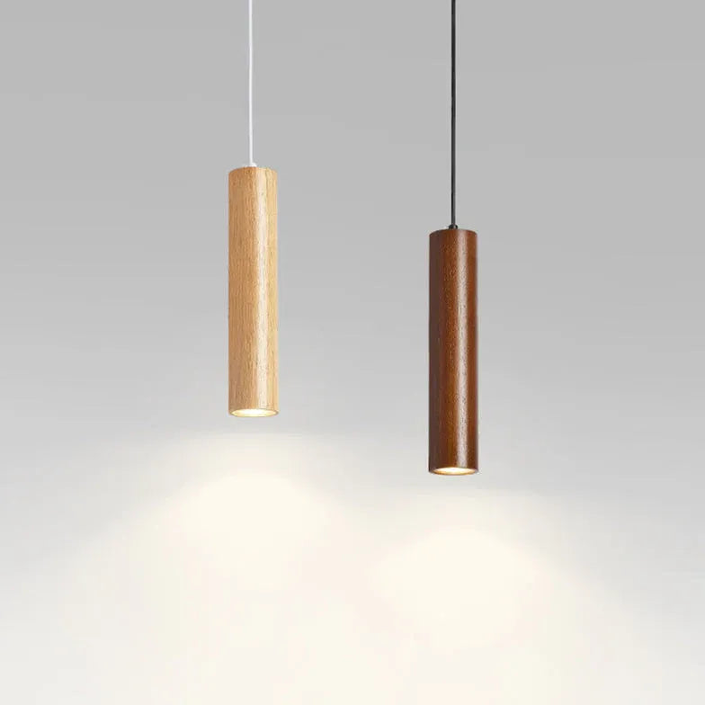 Lustre colonne en bois pour restaurant