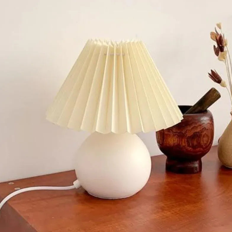 Lampe de table naturelle plissée en papier rattan