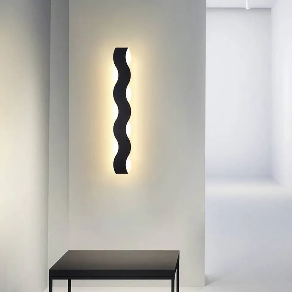 Wavy Modern Minimalist Wall Lamp