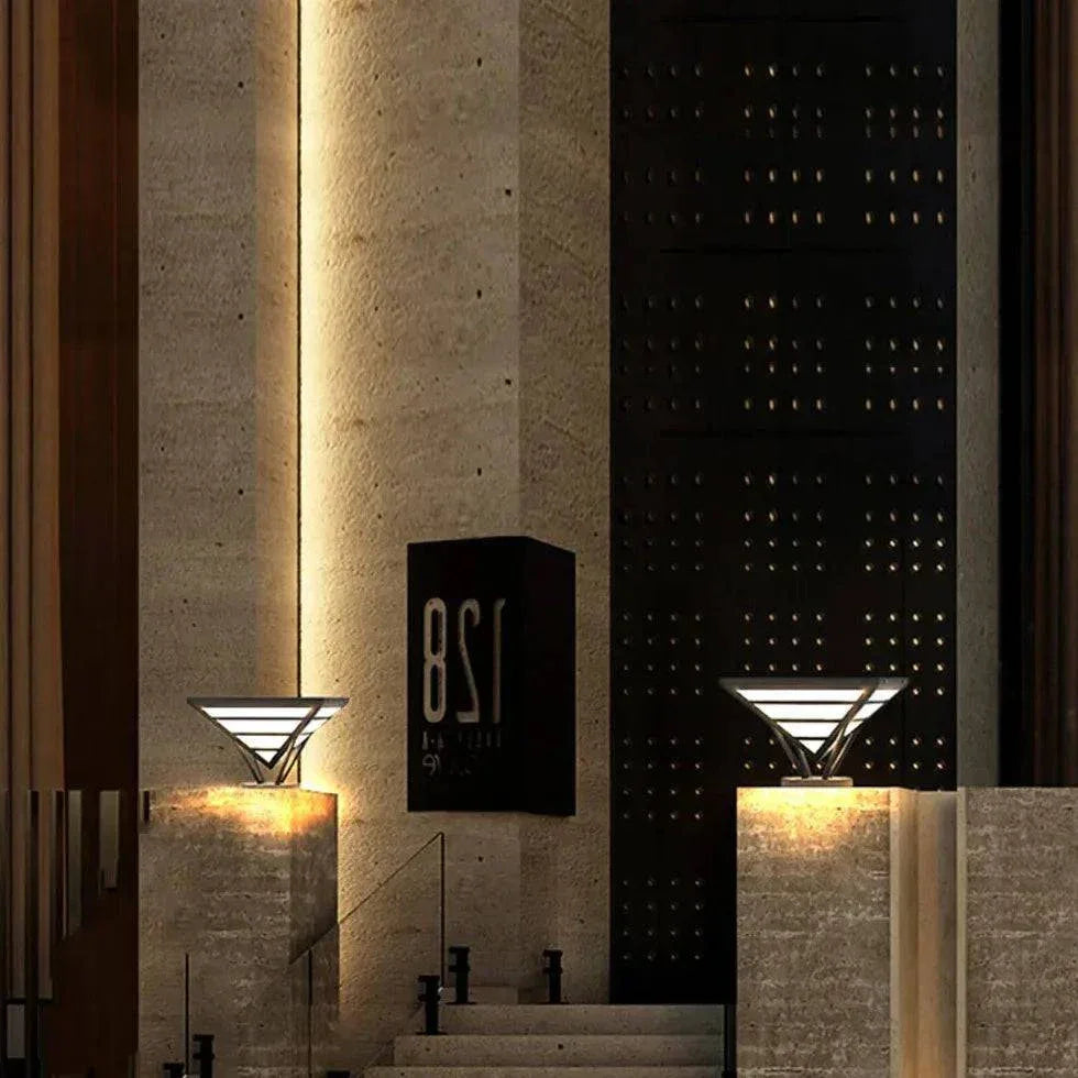 Lampadaire Extérieur À Del Pyramide - Clowas.fr