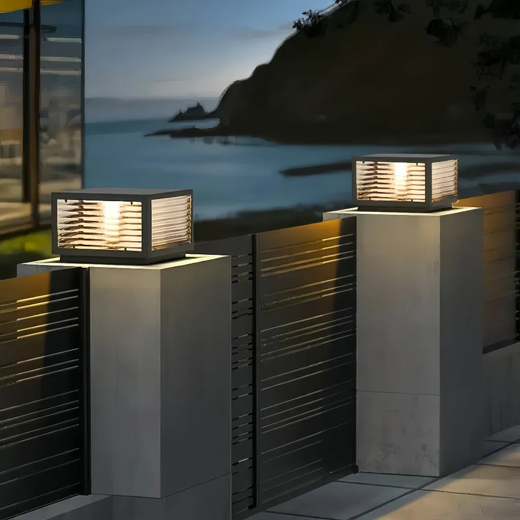 Lampe de Pilier LED Moderne IP65 en Métal Noir pour Allée de Jardin