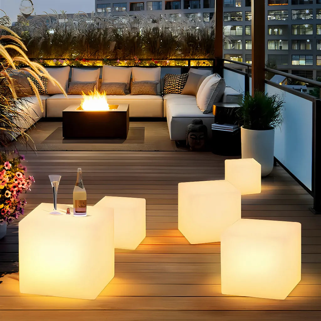 Lampadaire Extérieur Carré Rechargeable Minimaliste Blanc pour Terrasse