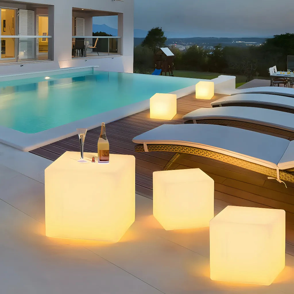 Lampadaire Extérieur Carré Rechargeable Minimaliste Blanc pour Terrasse