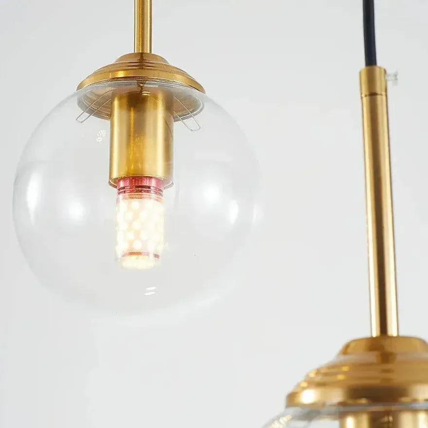 Suspension Boule en Verre Minimaliste pour Salle à Manger